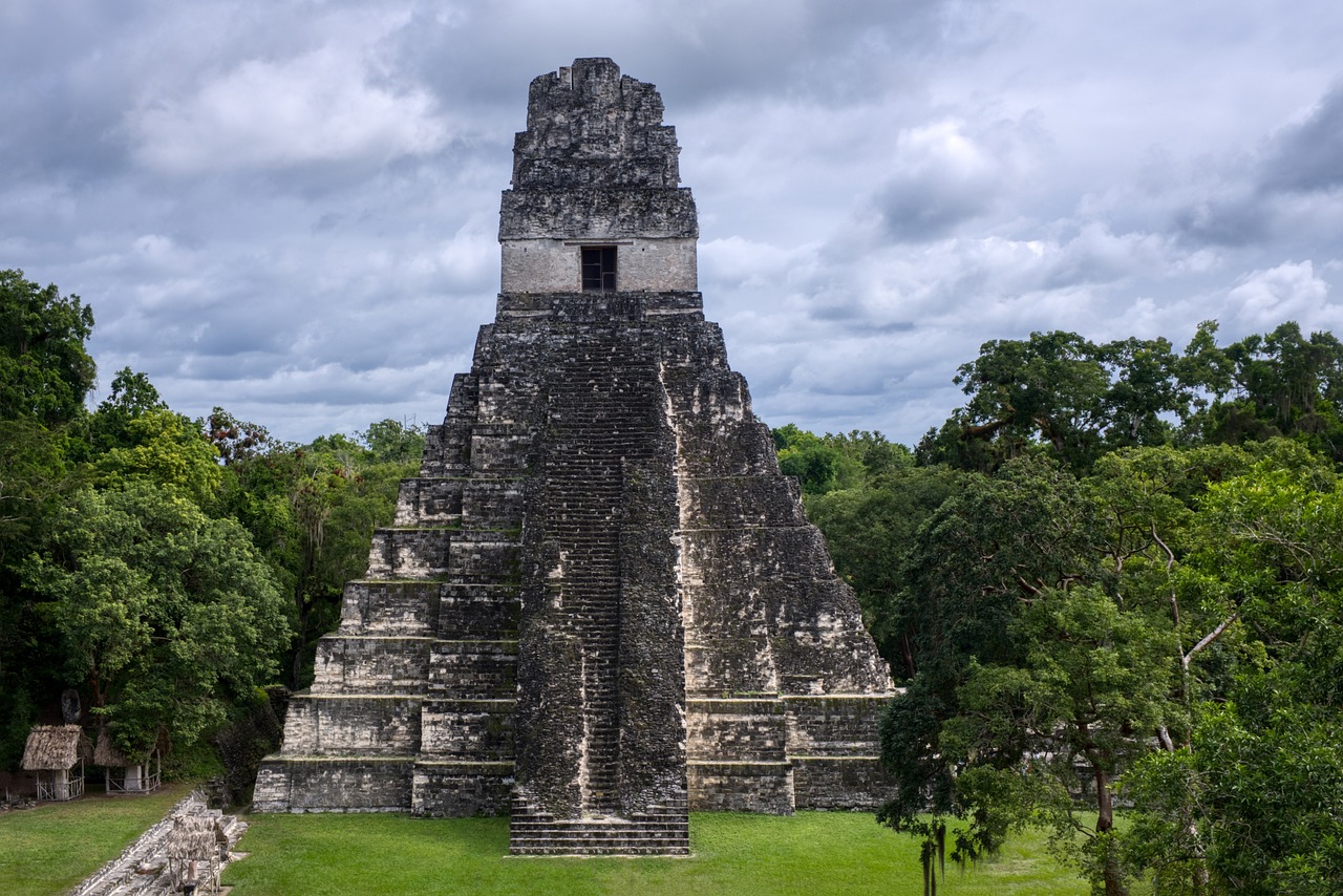 pyramid, maya, temple, ruins, nature, prales, guatemala, jungle, monument, tikal, archeology